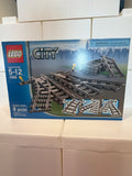 7895